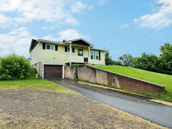 56 Lower Truro Rd, Colchester, NS B6L 1L9