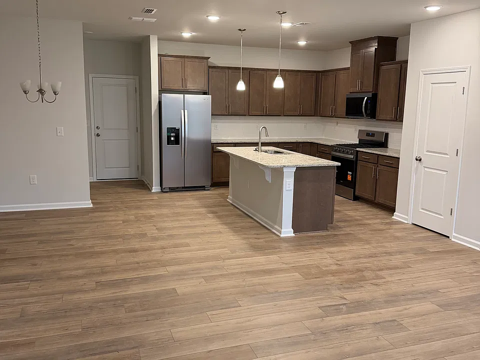 182 Glenmore Gardens Rd
