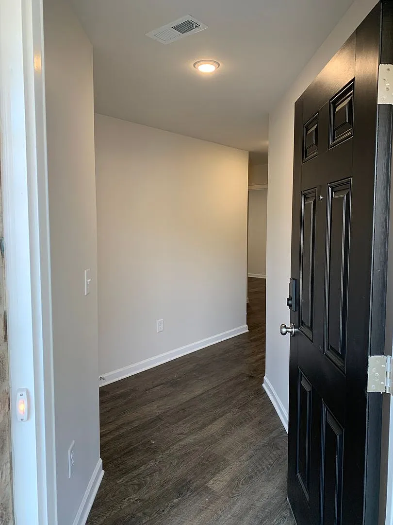 Pre-Leasing Now! Spacious 4-Bedroom, 2-Bath Home with Open-Concept Living in Kilpatrick Landing — Photo 4