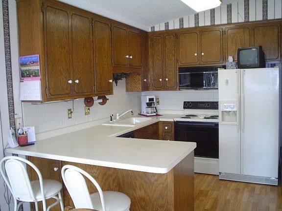 5th image of 2630 Sumac Ct