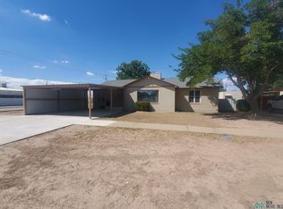 812 W Quay Ave, Artesia, NM 88210