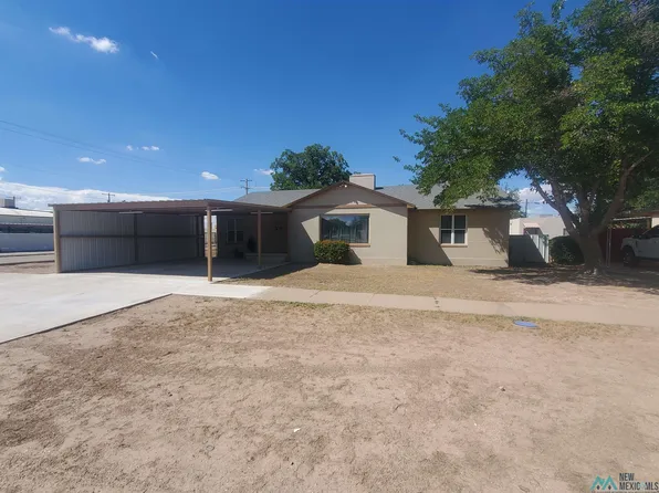 812 W Quay Ave, Artesia, NM 88210