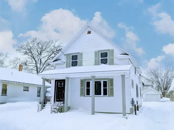 1213 N Front St, Marquette, MI 49855