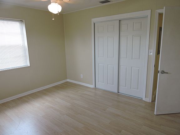 3rd image of 710 Hollywood Pl