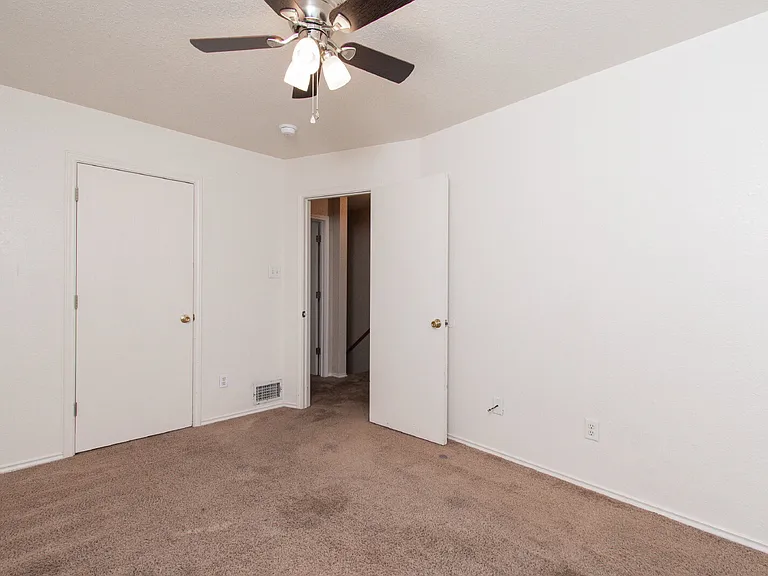 4408 Deek Dr #D — Photo 18