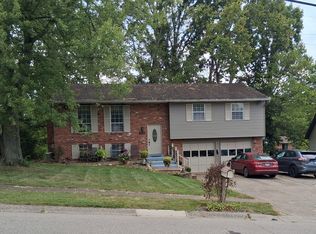 6237 Firestone Dr, Fairfield, OH 45014