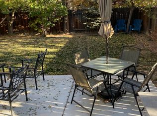 1823 Berkshire Dr, Sparks, NV