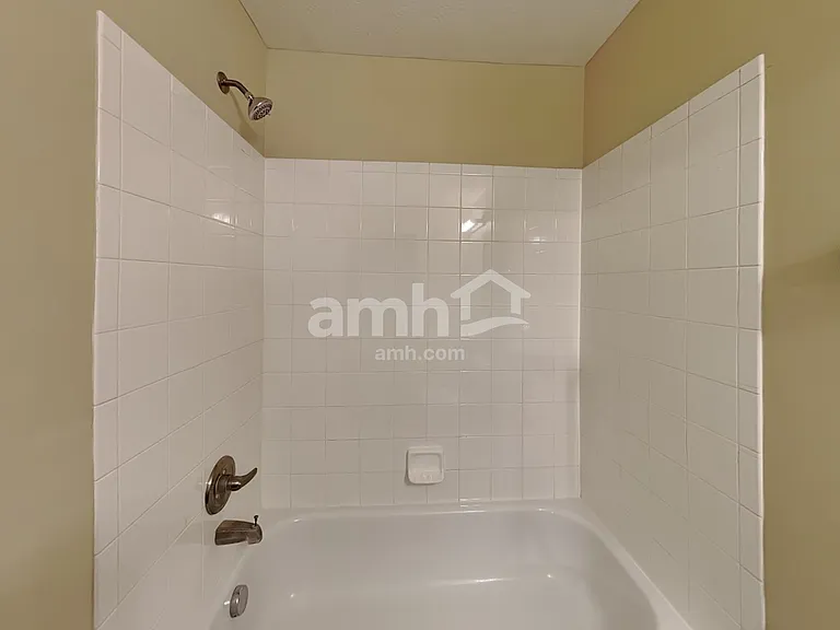 575 Virginia St — Photo 16