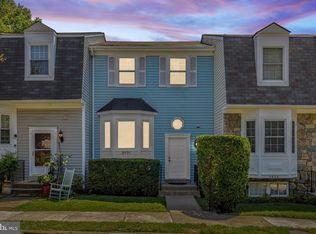 3631 Buckeye Ct, Fairfax, VA 22033