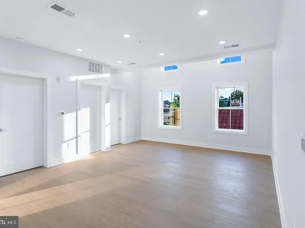 1109 NW Fern St NW, Washington, DC