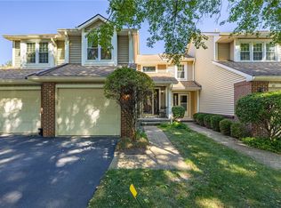 24 Montpelier Cir, Rochester, NY 14618