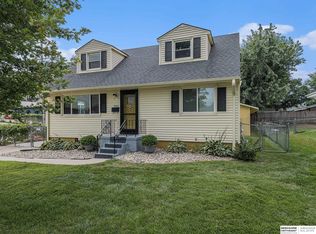 7401 Decatur St, Omaha, NE 68114