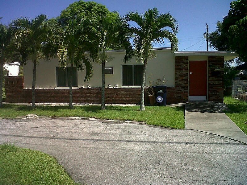 1st image of 1782 NE 183rd St