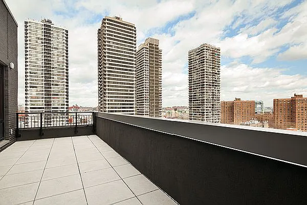 Rented by Nest Seekers International | media 30