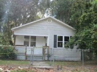 998 NE Lake Dr, Lake City, FL 32055