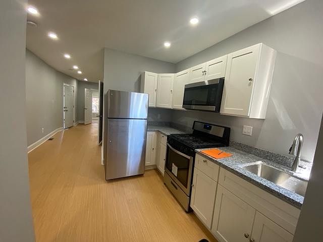1st image of 4616 Pulaski Ave #1