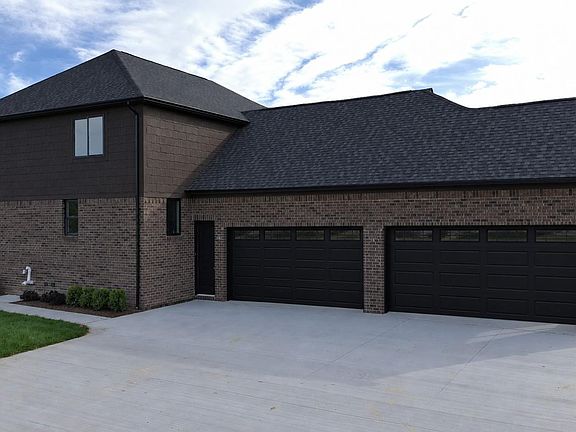 4th image of 6489 Pond Dr