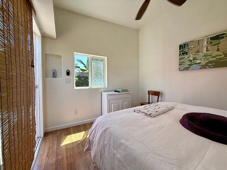 4415 Voltaire St — Photo 12