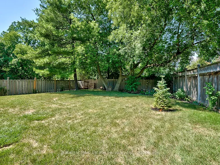 461 Maple Ave — Photo 6