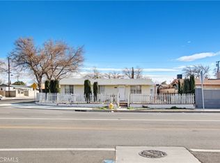 45546 10th St W, Lancaster, CA 93534