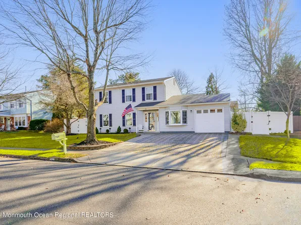 11 Kiwi Loop, Howell, NJ 07731