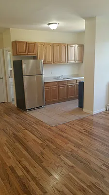 Rented by Peter Ashe | media 1