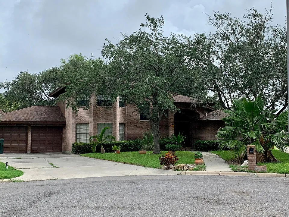 2917 La Costa Ct