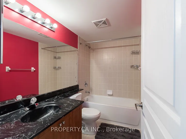 330 Red Maple Rd #214 — Photo 16