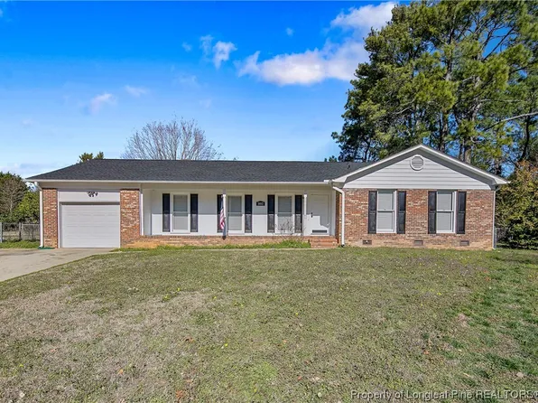 5882 Nutbush Pl, Fayetteville, NC 28314