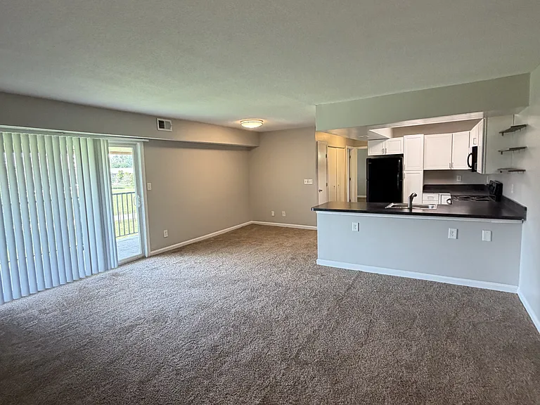 7 Pointe Apartments — Photo 47