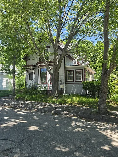 3 Keeble St #B Photo 1
