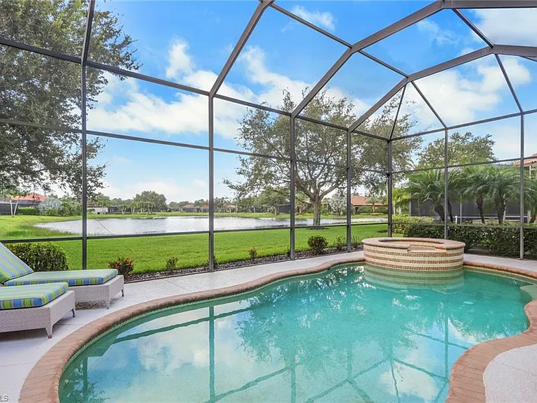 12574 Grandezza Cir — Photo 23