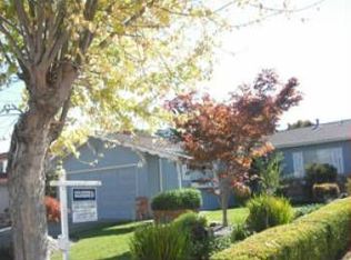 5031 Foxboro Dr, Castro Valley, CA 94546