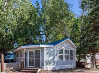 33 B St, Cascade, ID 83611