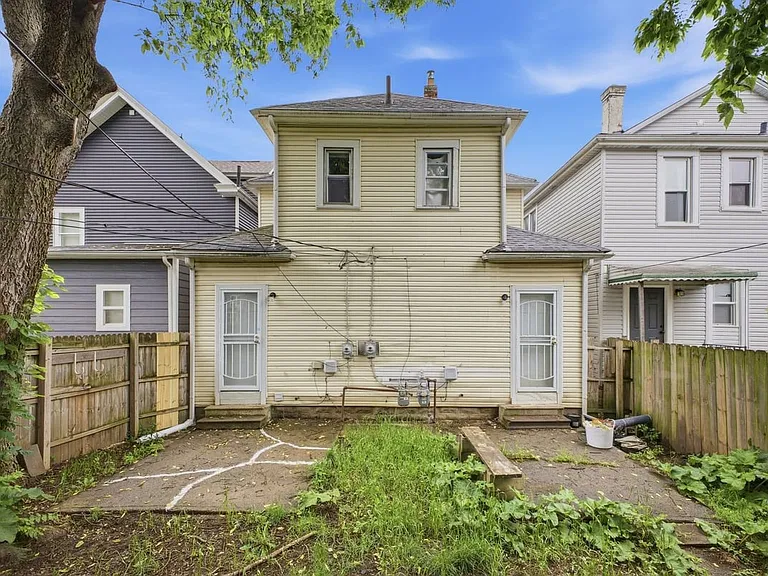 87 Dana Ave — Photo 21