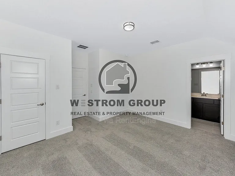 17229 Oxborough Dr — Photo 36