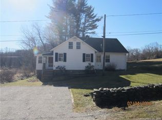 36 Farnham Rd, Morris, CT 06763