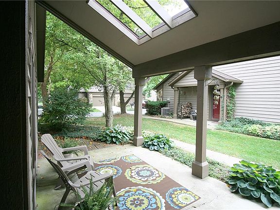 3rd image of 2314 Calaveras Way