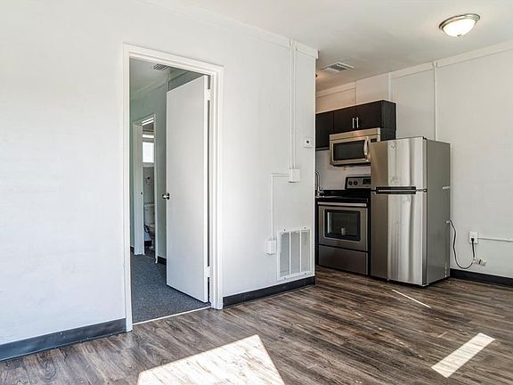 3rd image of 2413 E 12th Ave Unit B