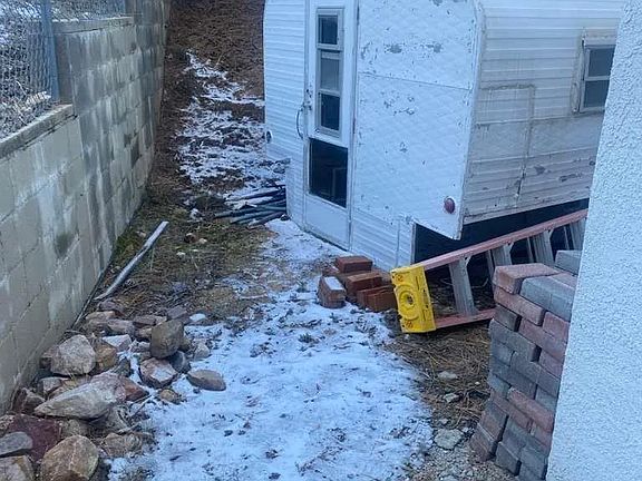 2nd image of 731 Cameron Dr