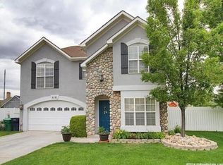 9282 S Chartres Ave, Sandy, UT 84070