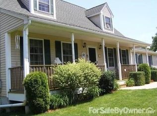 11 Breton Dr, Charlestown, RI 02813