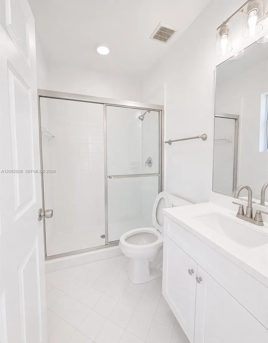 Villas At Carmel Condo No — Photo 3