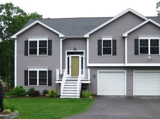 76 Clearview Dr, Richmond, RI 02892