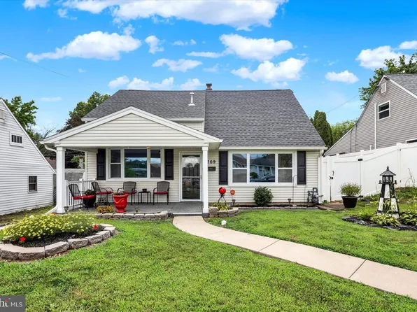 369 W King St, Pottstown, PA 19464