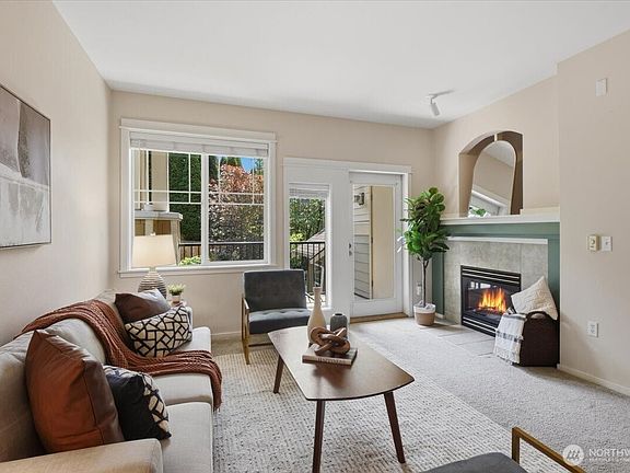 4th image of 15026 40th Avenue W #12-202