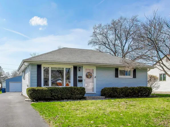 314 N Owen St, Mount Prospect, IL 60056