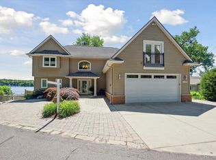 3410 Lakeview Dr, Highland, MI
