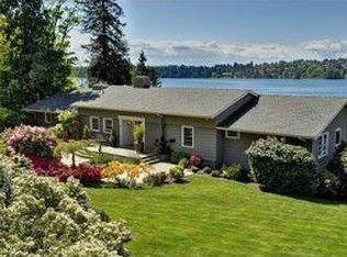 12 Meadow Ln, Mercer Island, WA 98040