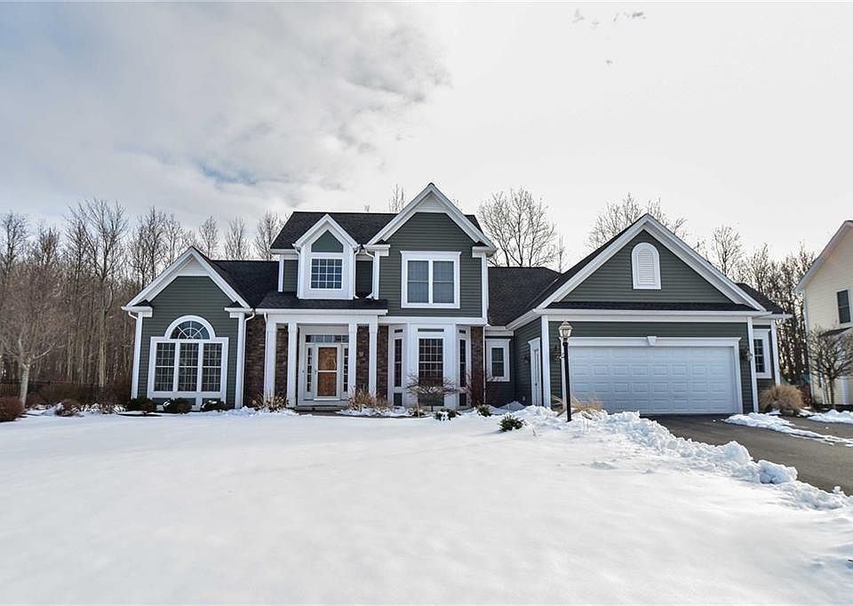 1st image of 79 Rockwell Dr